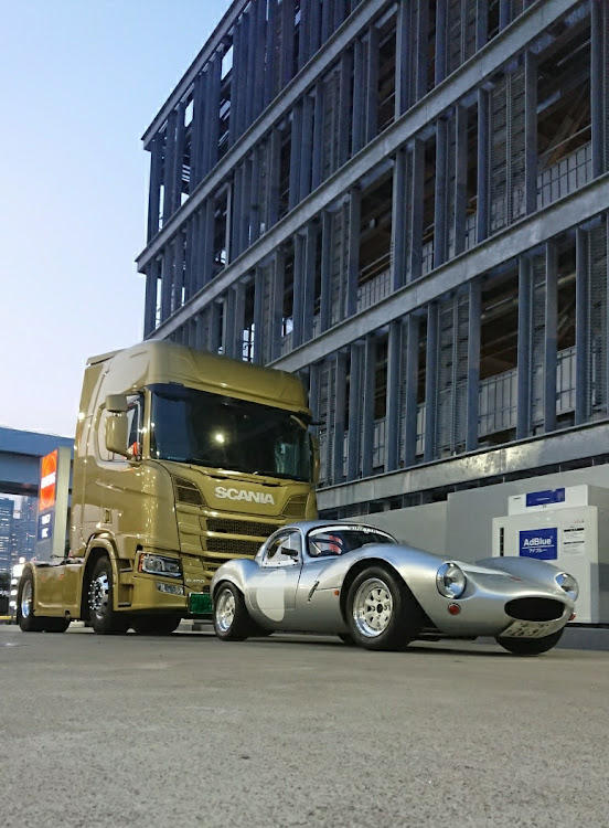 G4のscania・トラクターヘッドに関するカスタム事例の投稿画像1枚目