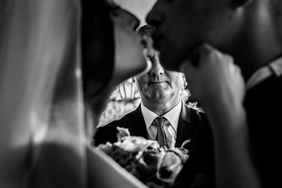 Wedding photographer Ionut Fechete (fecheteionut). Photo of 29 March 2018