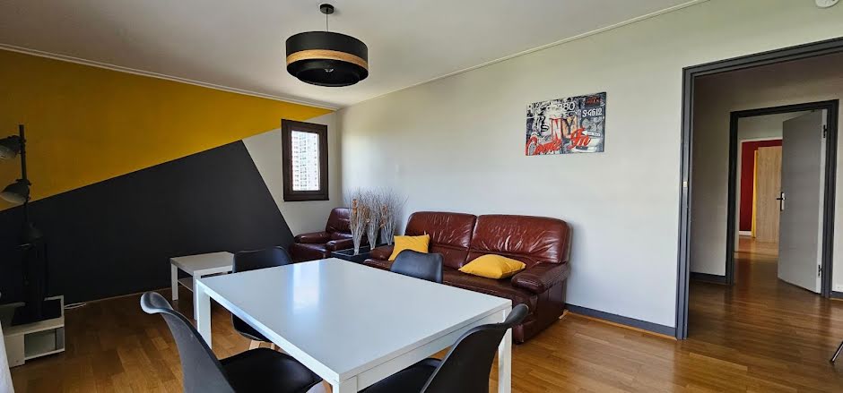 Vente appartement 4 pièces 88 m² à Poitiers (86000), 137 000 €