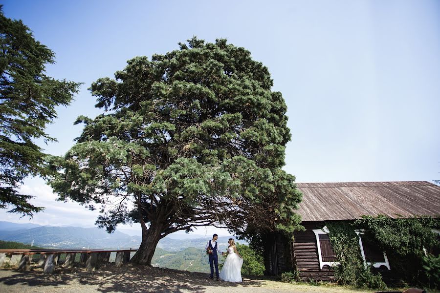 Fotógrafo de casamento Viktoriya Kompaniec (kompanyasha). Foto de 2 de outubro 2017