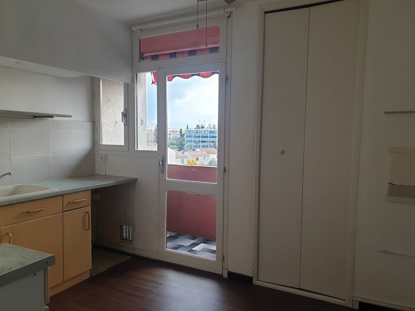 Vente appartement 3 pièces 70 m² à Beziers (34500), 105 000 €