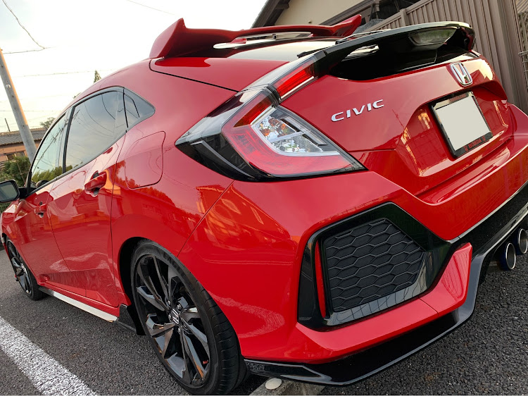 シビックのFK7 ハッチバック・HKS・マフラー交換・お盆休みに関するカスタム事例の投稿画像1枚目