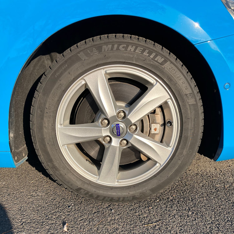 V40の洗車・ミネラルオフ・スタッドレスタイヤ・ドライブ・ボルボのある生活に関するカスタム事例の投稿画像7枚目