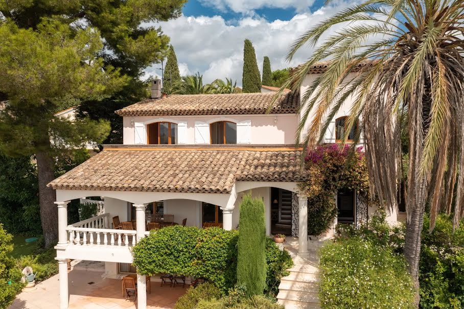 Vente villa 6 pièces 200 m² à Mougins (06250), 1 395 000 €