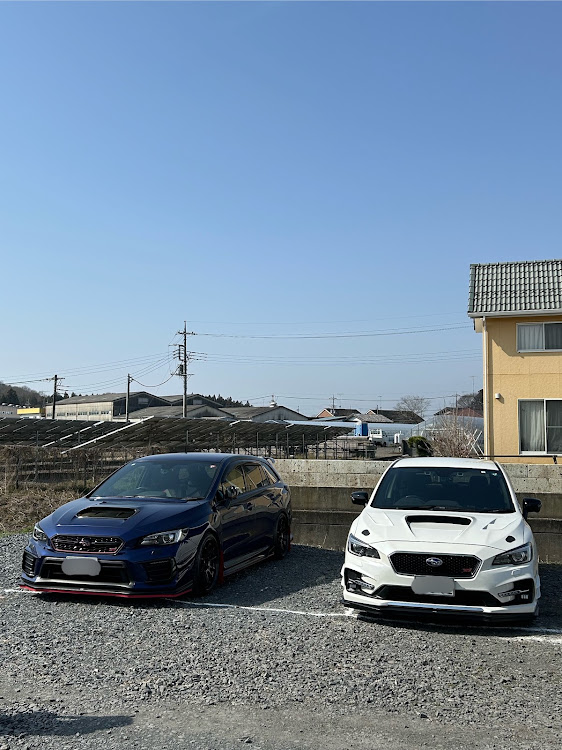 レヴォーグのスバル乗りと繋がりたい・いつもいいねありがとうございます！・レヴォーグ乗りと仲良くなりたい・いちご狩りオフ会🍓に関するカスタム事例の投稿画像2枚目