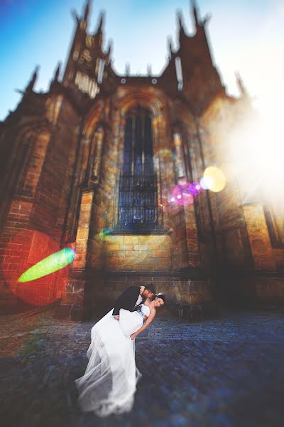 Wedding photographer Krystian Gacek (krystiangacek). Photo of 14 August 2014