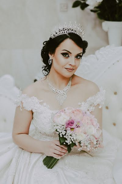 Wedding photographer Irakli Kikvidze (irakli98). Photo of 13 November 2018