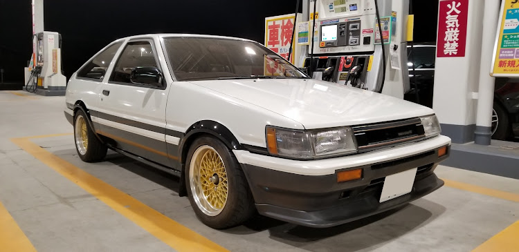 カローラレビンのホイル塗装・DIYに関するカスタム事例の投稿画像1枚目