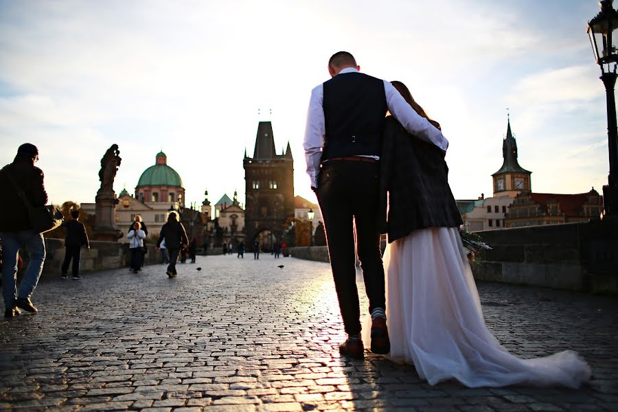 Fotógrafo de bodas Maksim Berlyuta (maximberlyuta). Foto del 3 de diciembre 2019