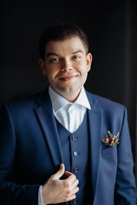 Bryllupsfotograf Denis Vashkevich (shakti-pepel). Foto fra november 18 2019