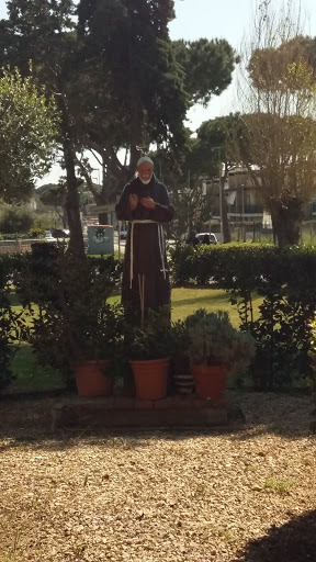 Monumento Padre Pio Anzio 2