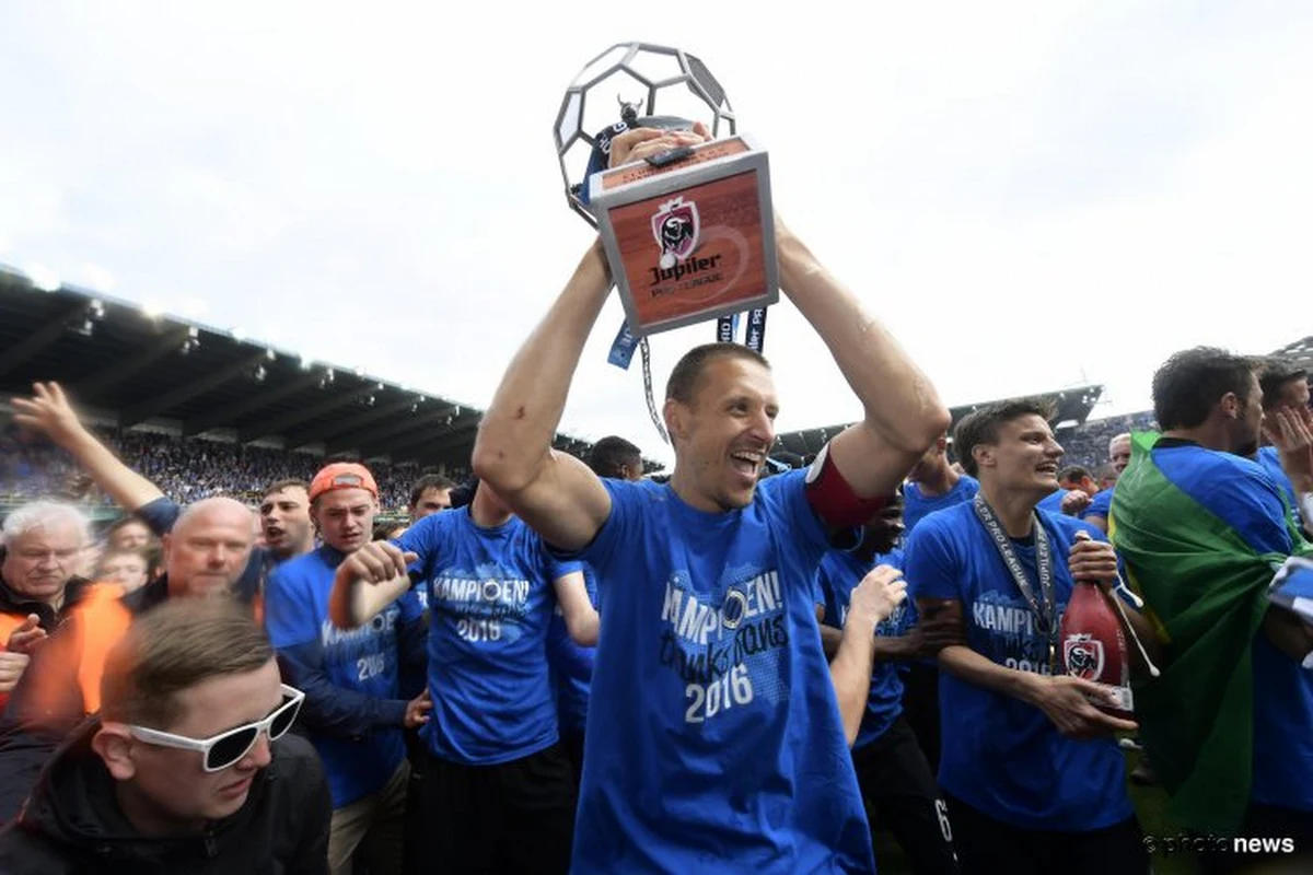 Simons leidt Club Brugge naar landstitel: "En het is meteen mijn mooiste prijs!"