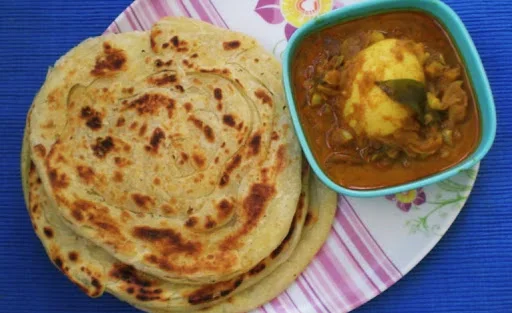 Parotta And Egg Curry