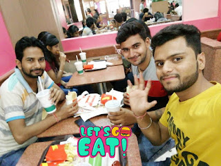 Manish Gupta at McDonald's, Kaushambi,  photos