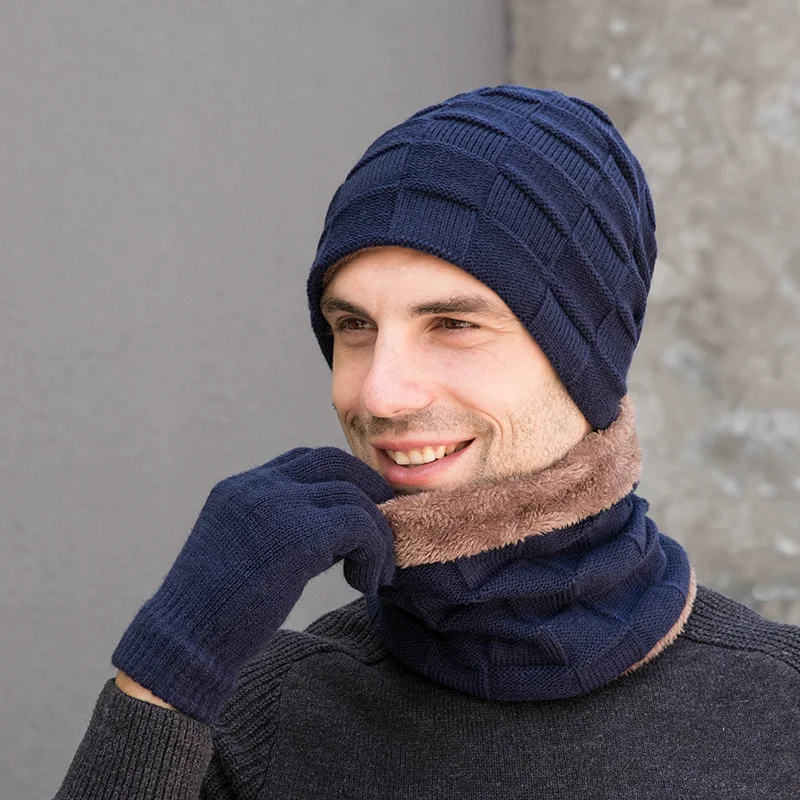 Title 2, Conjunto Tres Piezas Gorro, Bufanda y Guantes c...