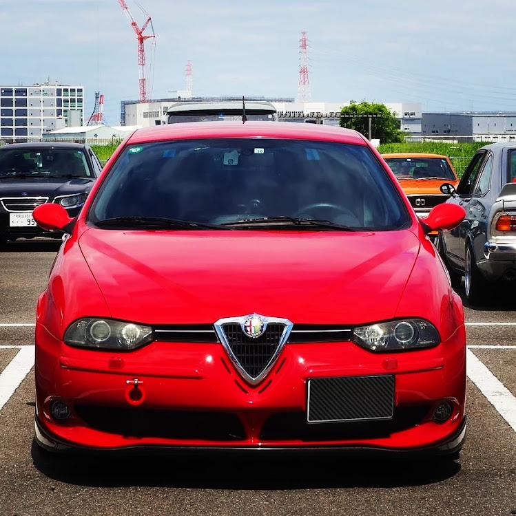 まことさんが投稿した代車レーシング・alfa 156 GTA・堺浜ゆるグダオフ会・地元のイツ面と共にに関するカスタム事例の投稿画像1枚目