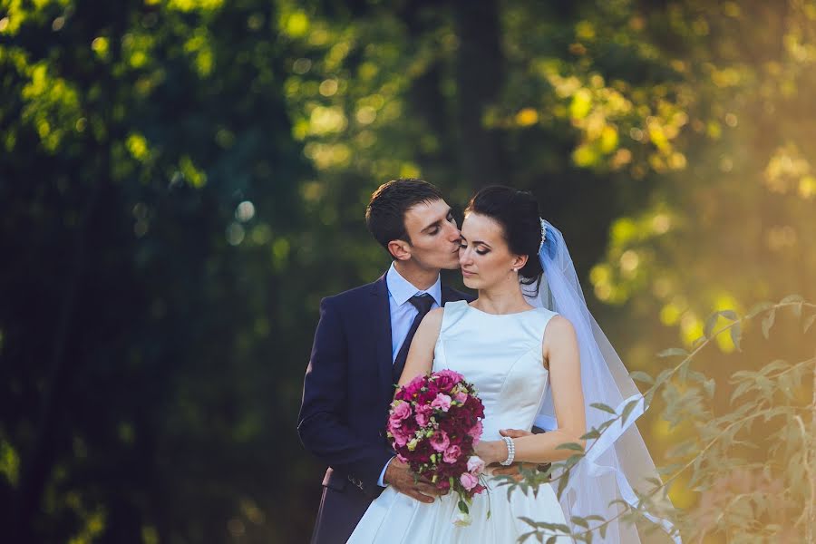 Fotógrafo de casamento Kirill Zeynalov (kirill77). Foto de 12 de março 2018