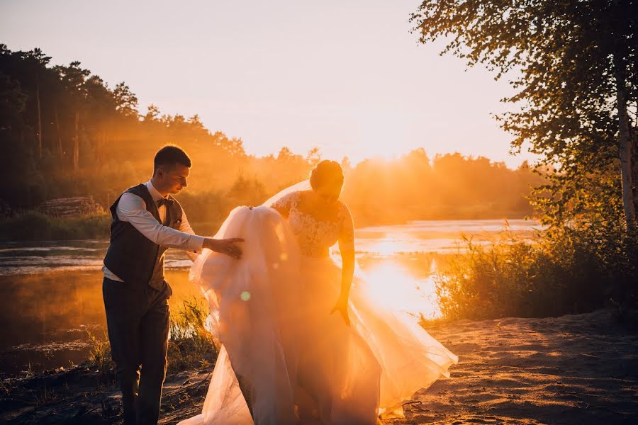 Fotógrafo de casamento Vyacheslav Pak (pacvr). Foto de 19 de maio 2019