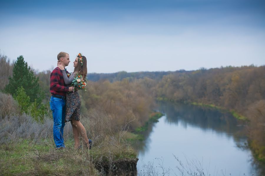 Fotógrafo de bodas Aleksandr Petrov (id23614807). Foto del 17 de octubre 2016