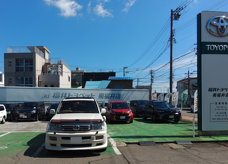 ランドクルーザー100のランクル100・9月も終わりますね・秋田県大館市・秋田犬の里に関するカスタム事例の投稿画像1枚目