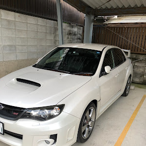 インプレッサ WRX STI GVF