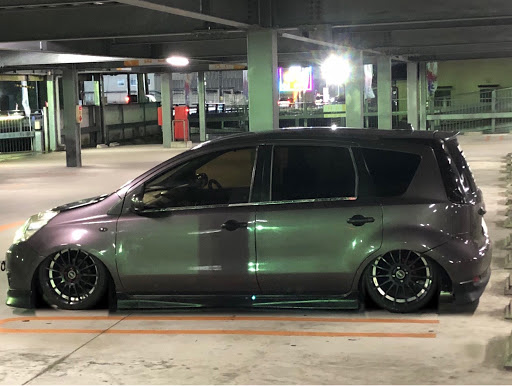 ノート E11の超車高調に関するカスタム メンテナンスの投稿画像 車のカスタム情報はcartune