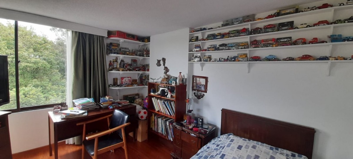 Apartamento En Venta - Pontevedra, Bogota