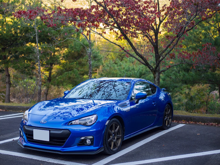 BRZの各務原パークウェイ・86BRZ・紅葉・まだでした・Photoshop使い方不明🤣に関するカスタム事例の投稿画像1枚目