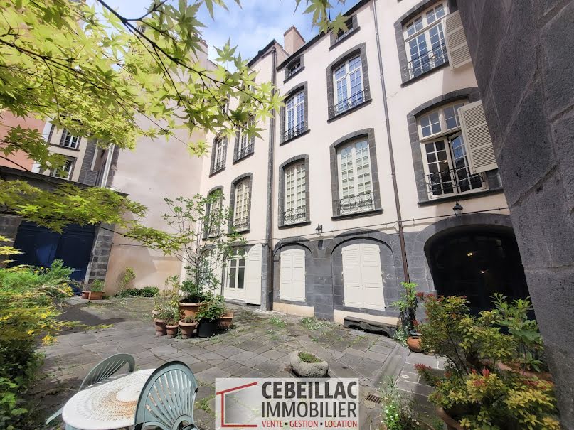 Vente appartement 9 pièces 373.94 m² à Clermont-Ferrand (63000), 570 000 €