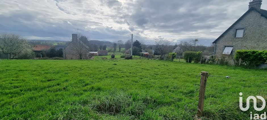 Vente terrain  955 m² à Saint-Brice-de-Landelles (50730), 15 500 €