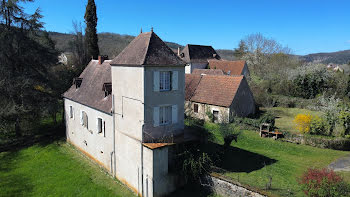 maison à Bouziès (46)