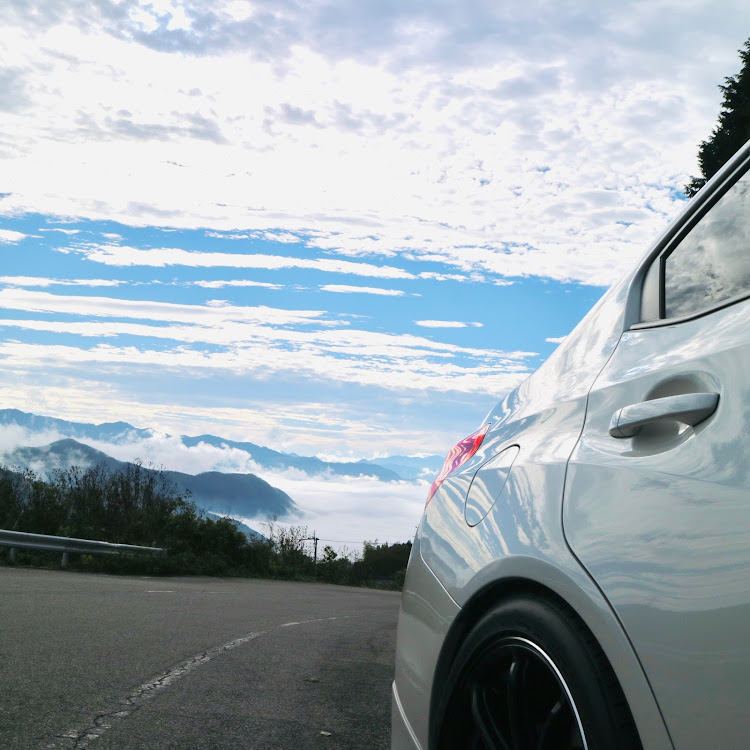 WRX S4の霧・紅葉狩り・カメ活・山梨県に関するカスタム事例の投稿画像2枚目