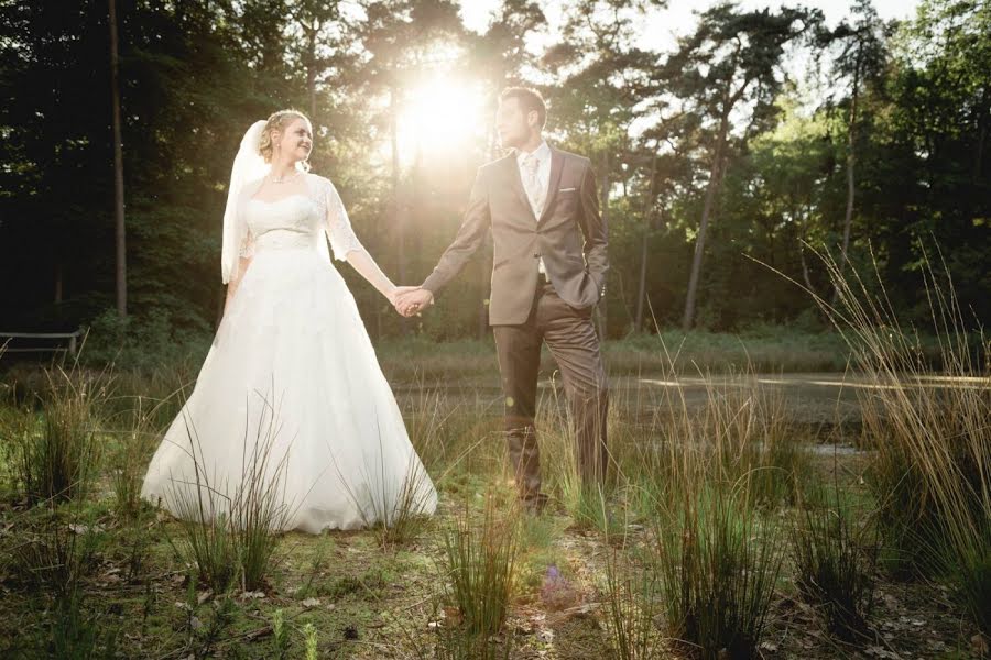 Fotógrafo de casamento Katharina Neuenhaus (katharina). Foto de 20 de março 2019