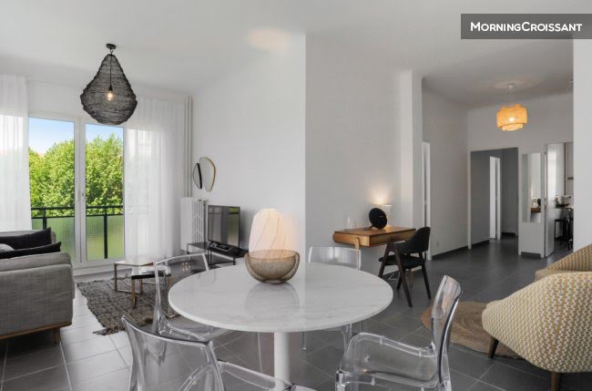Location meublée appartement 3 pièces 73 m² à Marseille 2ème (13002), 1 580 €