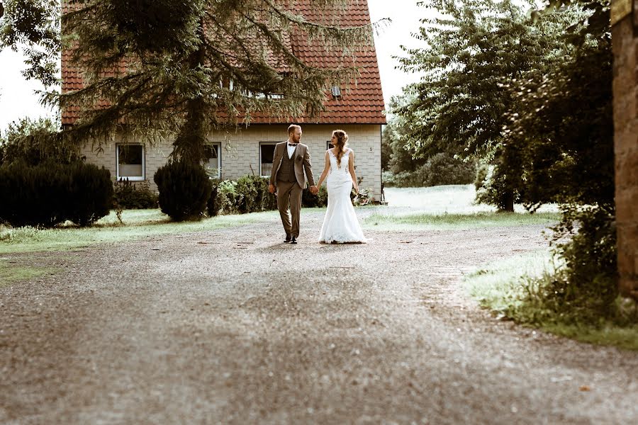 Fotografo di matrimoni Adel - Max Aoun (aounphoto78). Foto del 1 agosto 2021