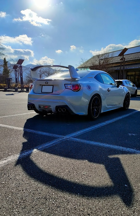 86の箱根ドライブ・ニュールウイングに関するカスタム事例の投稿画像1枚目