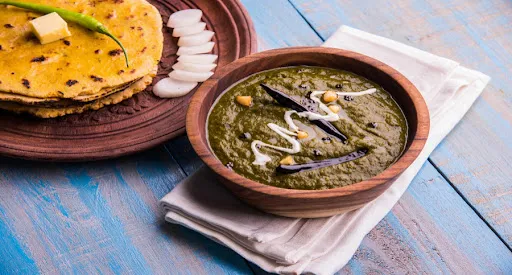 Makkai Ki Roti + Sarso Ka Saag