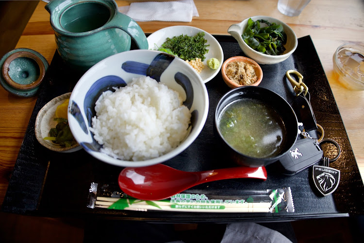 208のプジョー・馬ロック・こいびとみさき・堂ヶ島食堂・マフラー出口を見てみたいに関するカスタム事例の投稿画像7枚目
