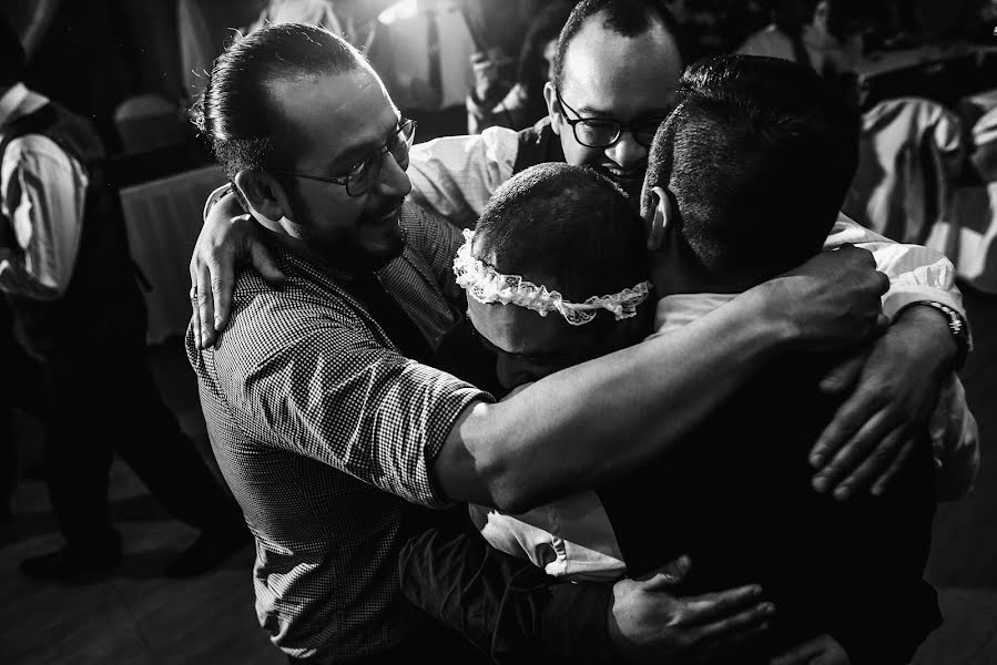 Wedding photographer Fernando Duran (focusmilebodas). Photo of 13 November 2019