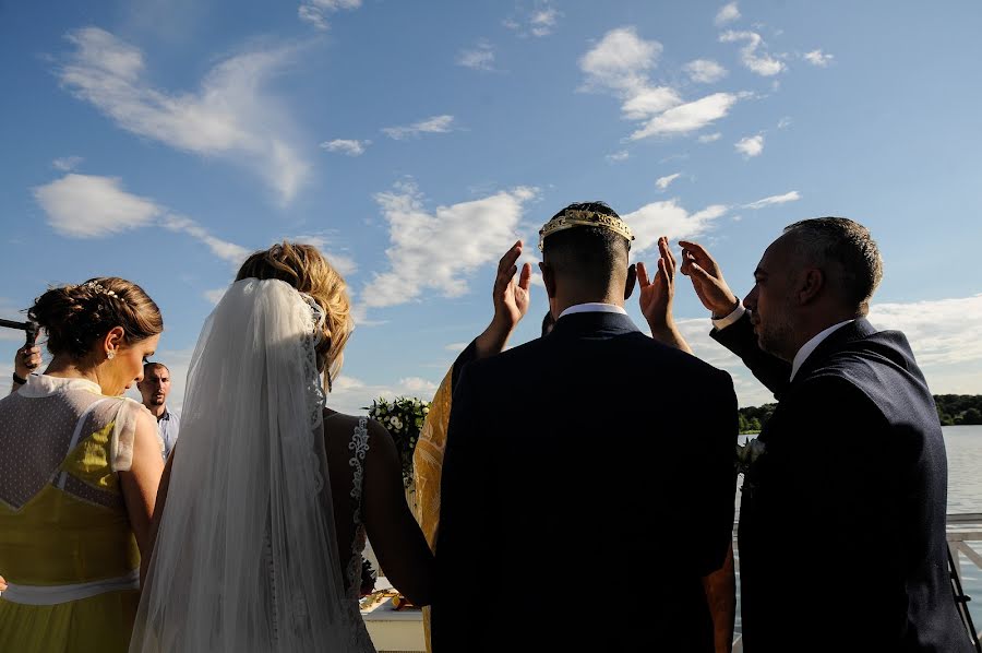 शादी का फोटोग्राफर Ruxandra Manescu (ruxandra)। मई 30 2019 का फोटो