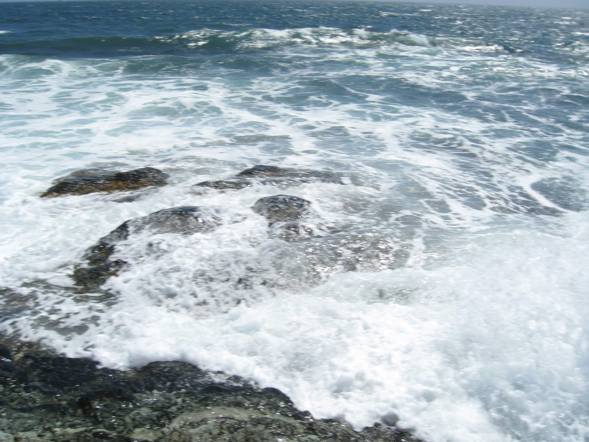 Waves at Brenton Point State Park