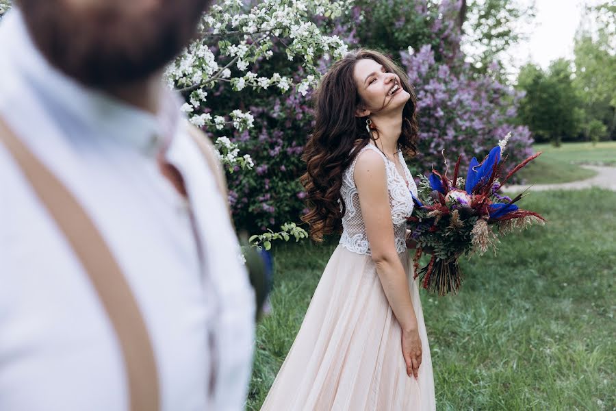 Wedding photographer Olya Yacyno (pesenko). Photo of 30 April 2019