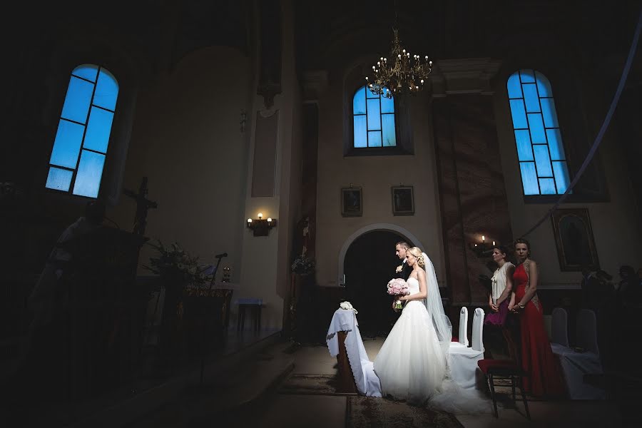 Fotografo di matrimoni Feri Bologa (bologa). Foto del 17 luglio 2015