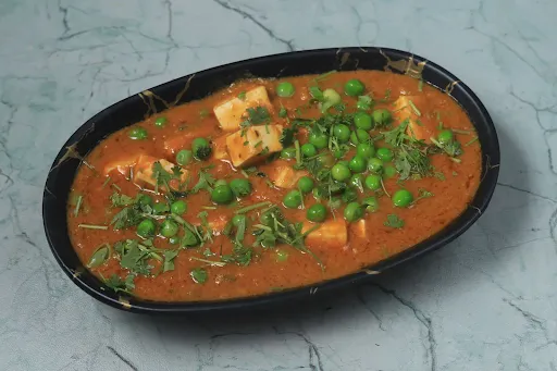 Matar Paneer