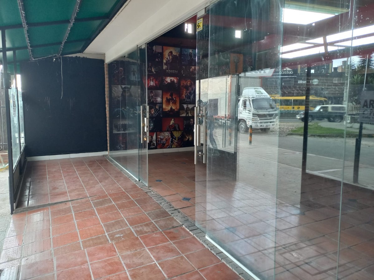 Local En Venta - Plaza De La Americas, Bogota