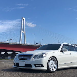 Eクラス ステーションワゴン S212