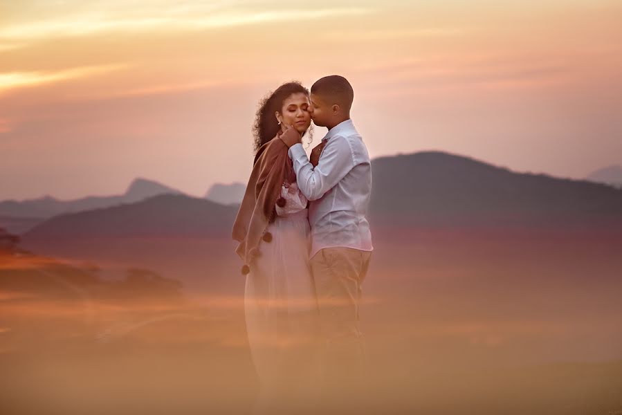 Fotografo di matrimoni Caio Soares (feeling). Foto del 15 ottobre 2021