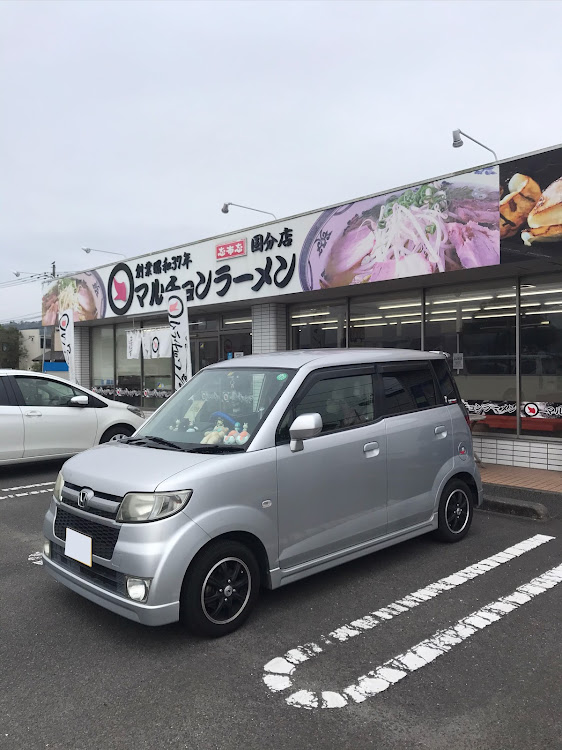 ゼストのコラボお誘いお待ちしております・クルマ好きと繋がりたい・コラボ募集中・友達募集に関するカスタム事例の投稿画像1枚目