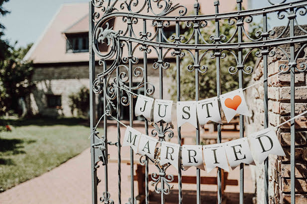 Photographe de mariage Viktoriya Knittel (viktoriiaknittel). Photo du 8 décembre 2023