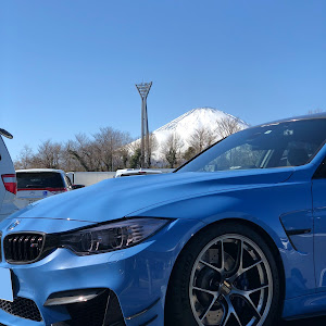 M3 セダン